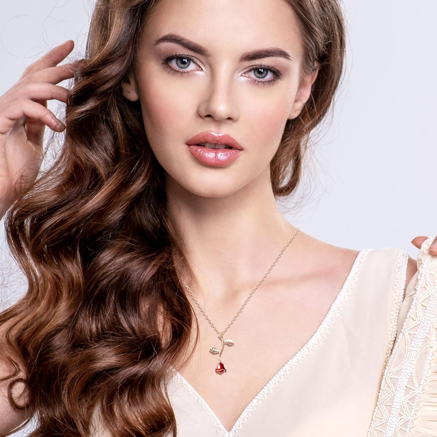 Necklaces for Women, Gold Necklace for Women Rose Necklace with Pendant, Aesthetic Necklace, Preppy Jewelry, Trendy Jewelry, Cute Necklaces for Teens and All Women Necklace