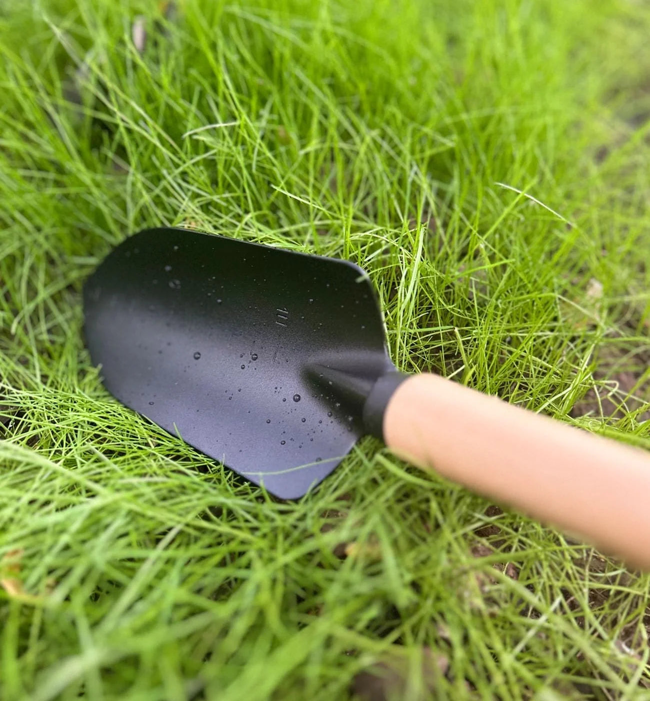 3-Piece Gardening Tool Set Heavy Duty,Succulent Plant Transplant Trowel Set,3 Pcs Garden Tools Set Tools Gift for Mens and Womens,1 Narrow Shovel,1 Wide Shovel and 1 Garden Rake Tools Set