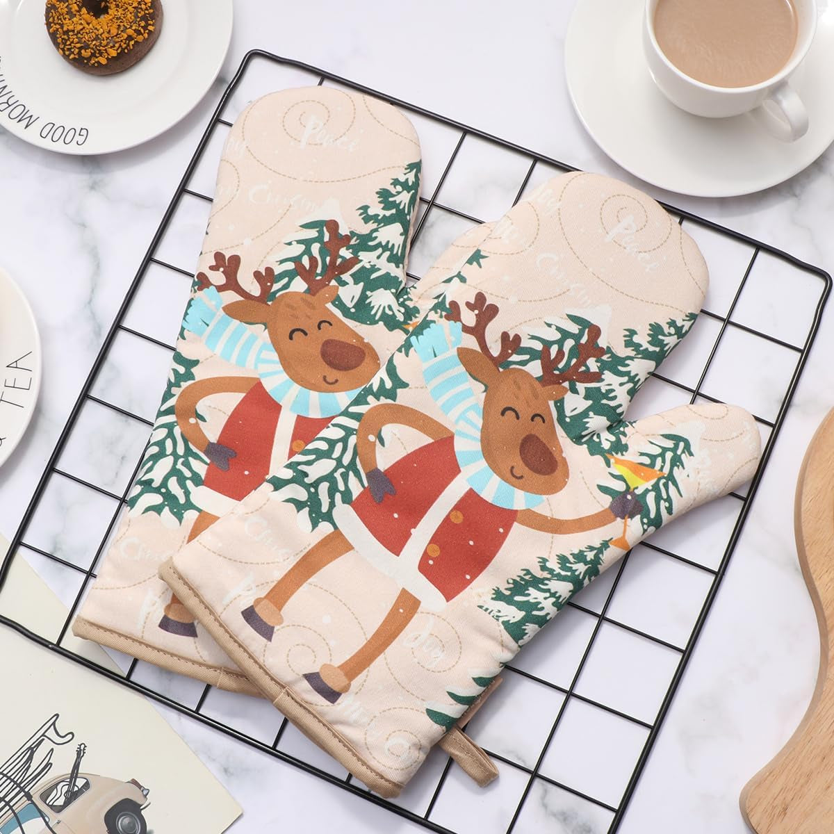 Cute Christmas Oven Mitt, 5PCS Merry Christmas Oven Mitts and Pot Holders Sets, Heat Resistant Oven Gloves and Pot Holders, Oven Mitt & Pot Holder for Christmas Kitchen Cooking Baking