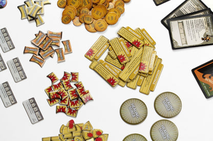 D&D Waterdeep: Dungeon of the Mad Mage Adventure System Board Game - Standard Ed